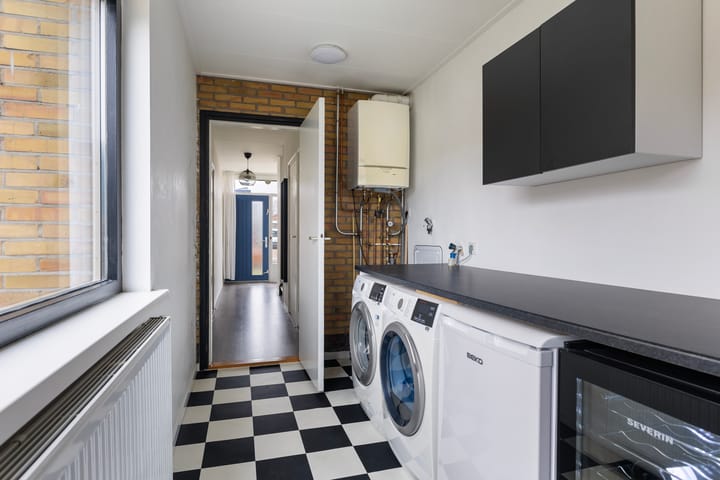 Foto 16 van Jeltingalaan 26