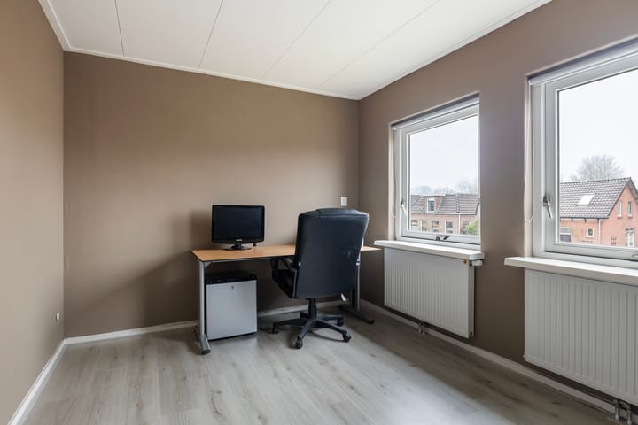 Foto 20 van Jeltingalaan 26