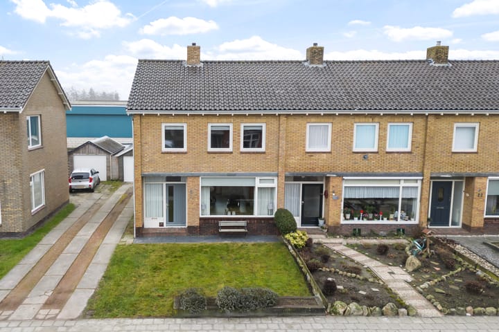 Foto 33 van Jeltingalaan 26