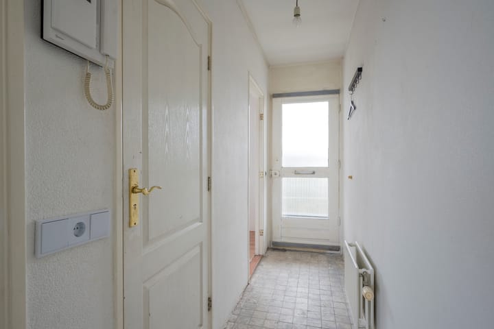 Foto 16 van van Weedestraat 203