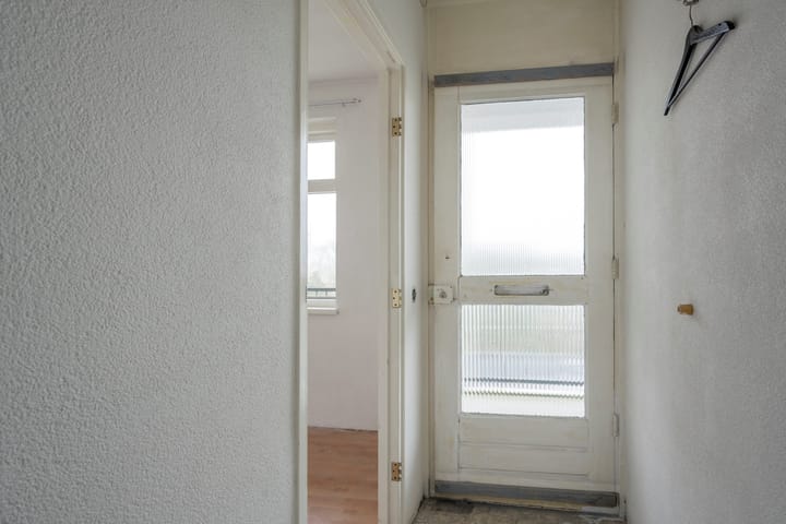 Foto 17 van van Weedestraat 203