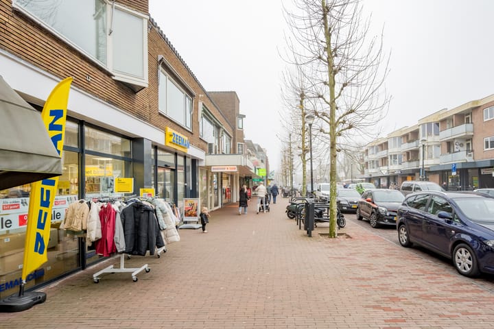 Foto 28 van van Weedestraat 203