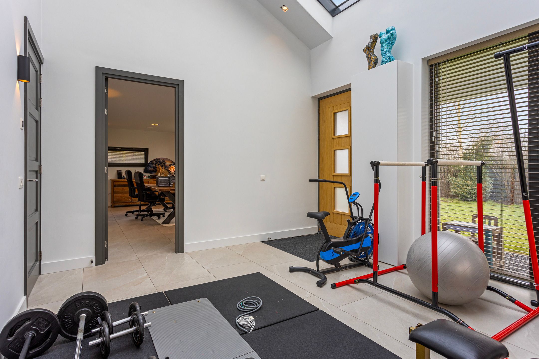 Photo 33 of Meerstraat 46