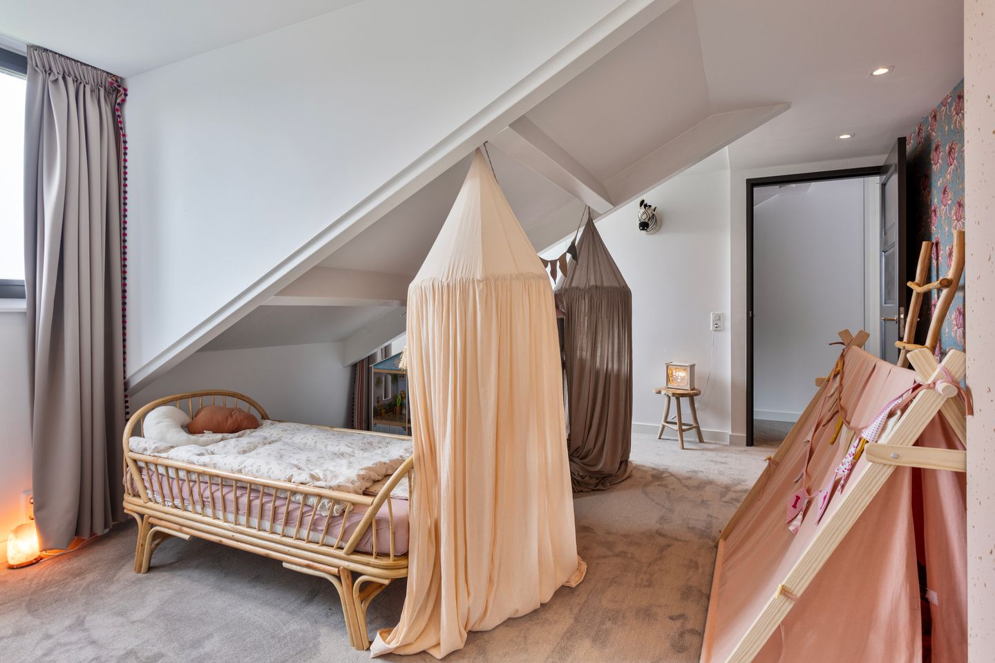 Photo 50 of Meerstraat 46