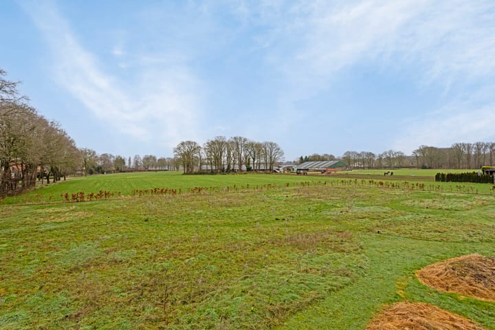 Photo 55 of Meerstraat 46