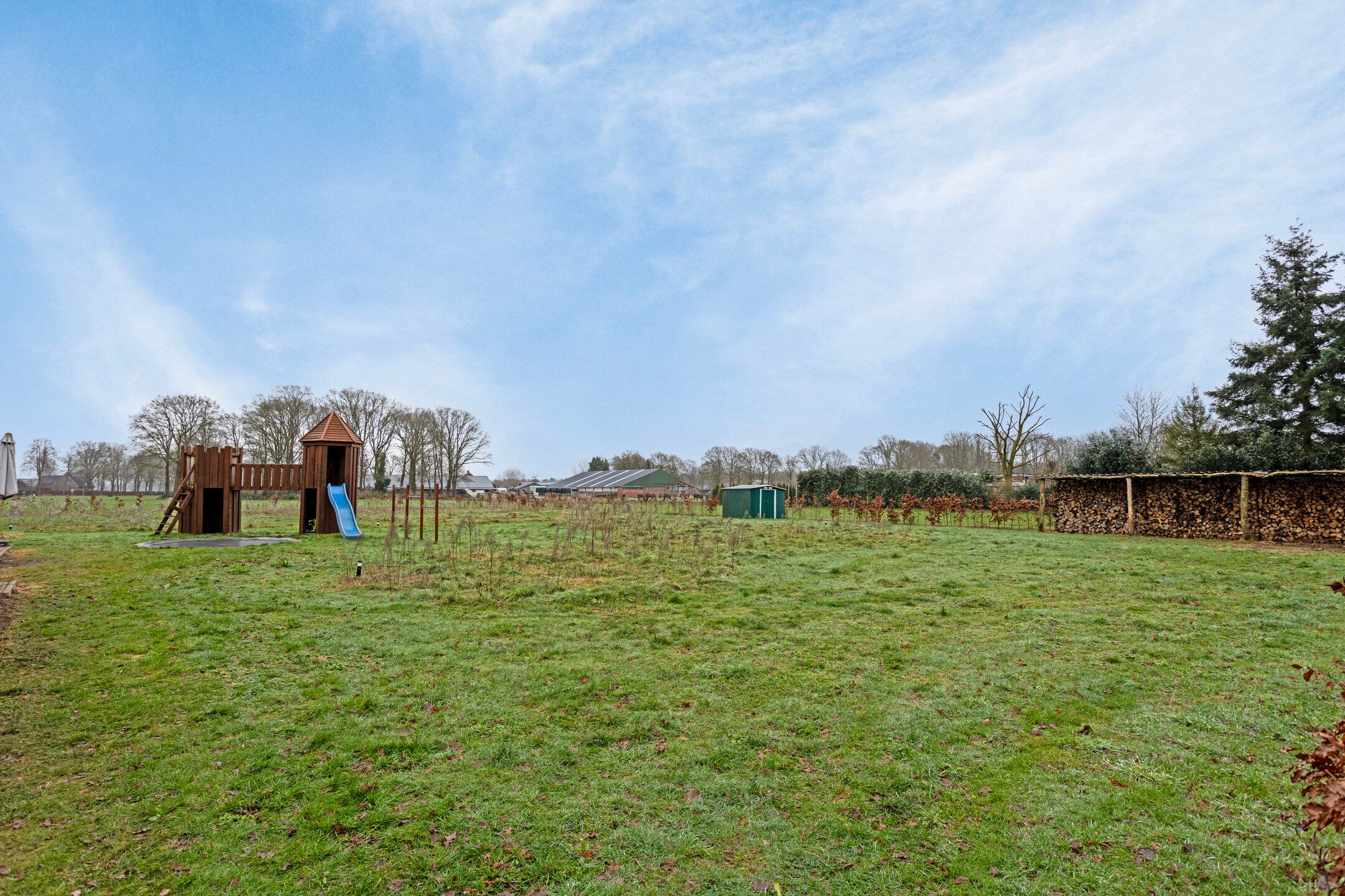 Photo 60 of Meerstraat 46