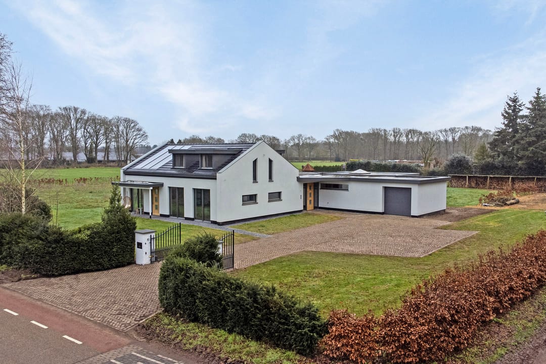 Photo 67 of Meerstraat 46