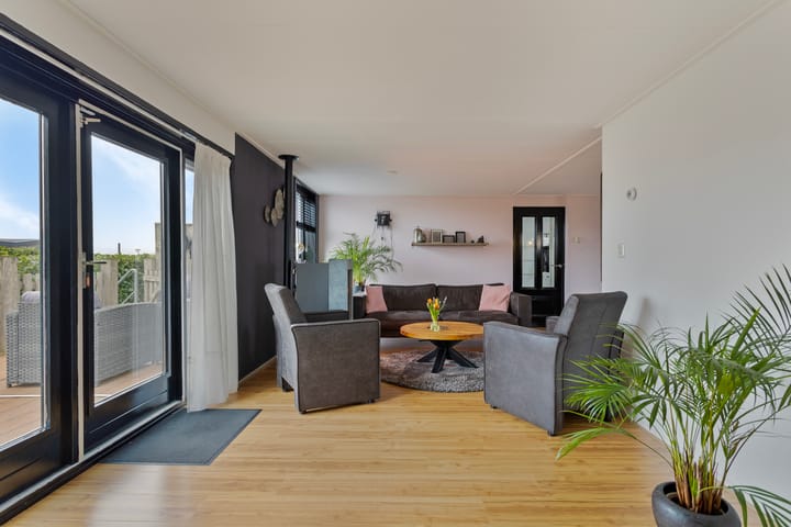 Foto 9 van IJsseldijk 44