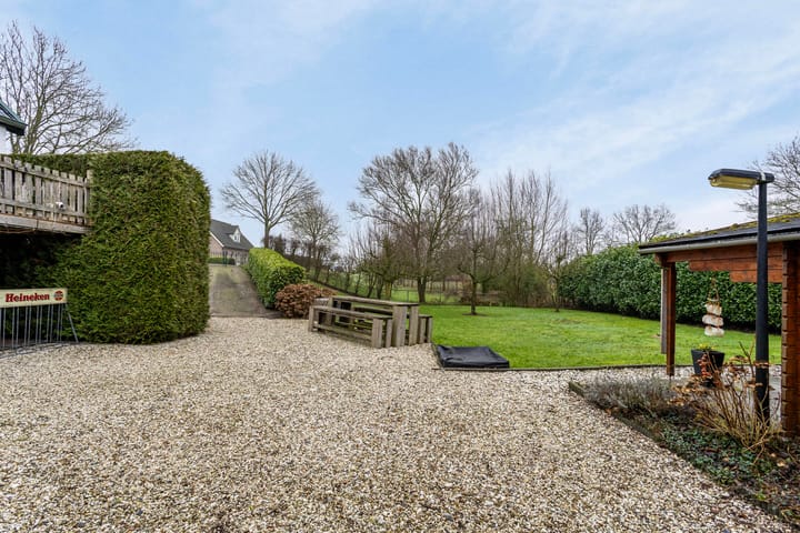 Foto 30 van IJsseldijk 44