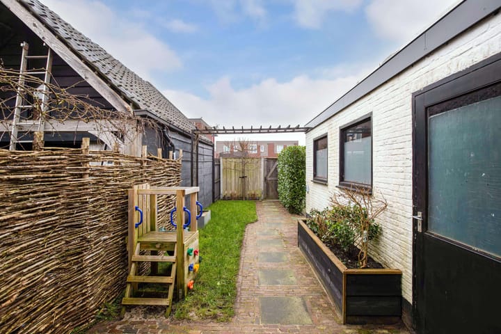 Photo 24 of Badweg 17