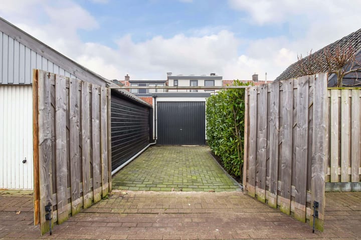 Photo 27 of Badweg 17