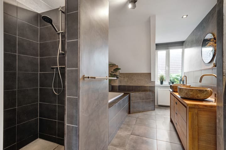 Foto 34 van Koraal 35