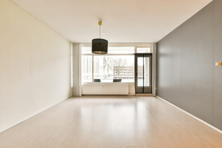 Photo 7 of Sinnigvelderstraat 445