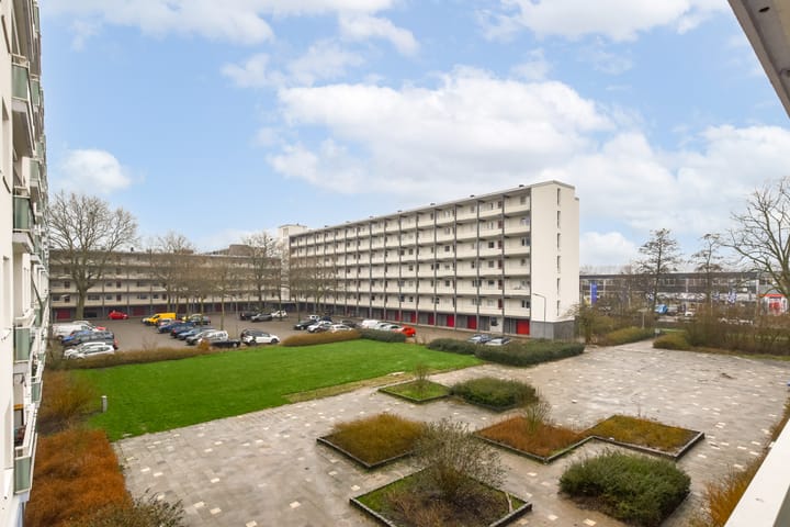 Photo 9 of Sinnigvelderstraat 445