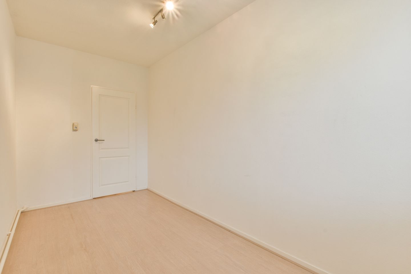 Foto 14 van Sinnigvelderstraat 445