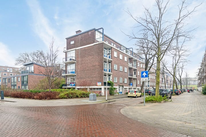 Foto 5 van Fluitstraat 27-D