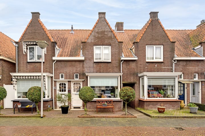Foto 1 van P. Rijsdijkstraat 8