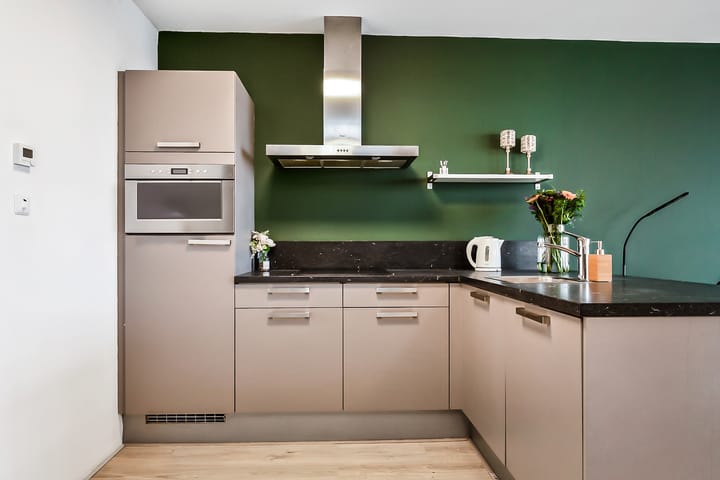 Foto 15 van Raadhuisplein 58