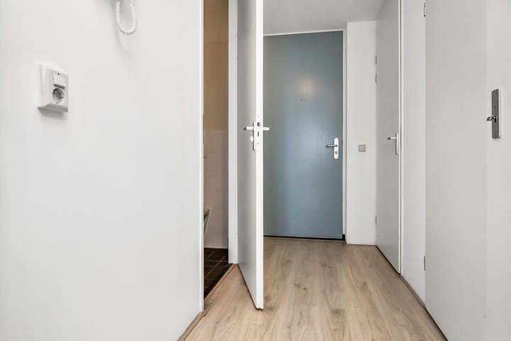 Foto 27 van Raadhuisplein 58