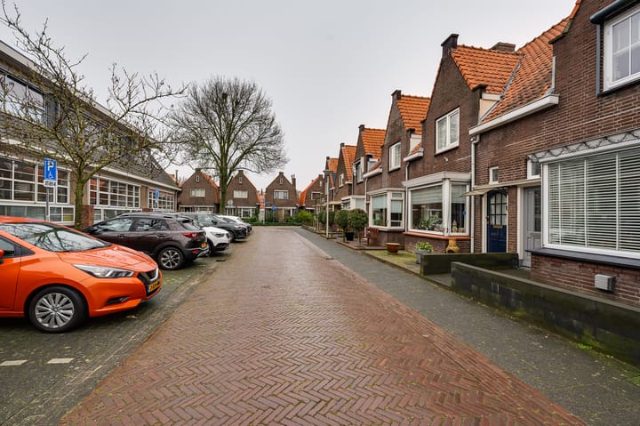 Foto 21 van P. Rijsdijkstraat 8