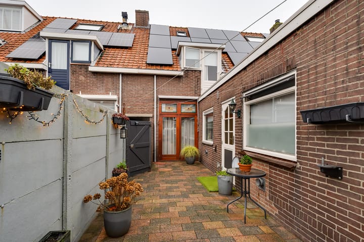 Foto 28 van P. Rijsdijkstraat 8