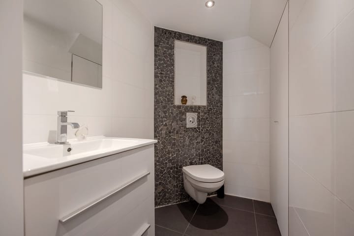 Foto 10 van Oostvlietweg 4-A