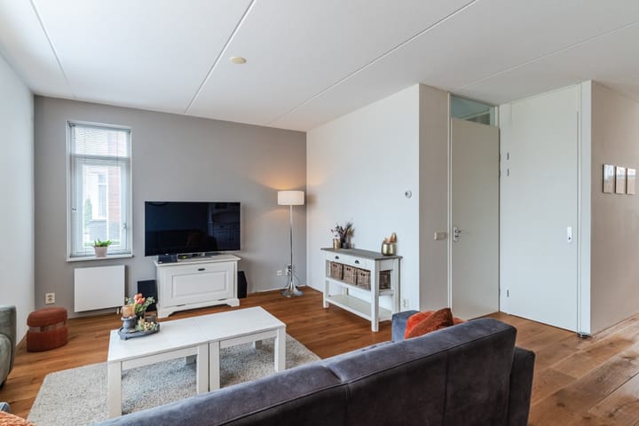 Foto 11 van in d' Hoef 84