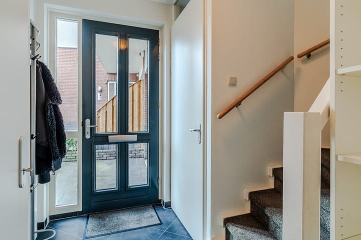 Foto 6 van in d' Hoef 84