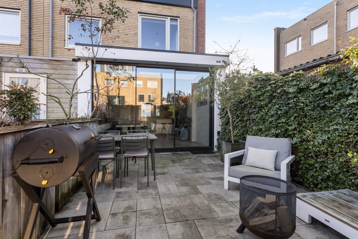 Foto 13 van Schoonebekerstraat 1