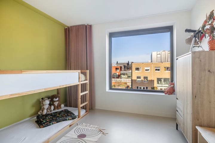 Foto 28 van Schoonebekerstraat 1