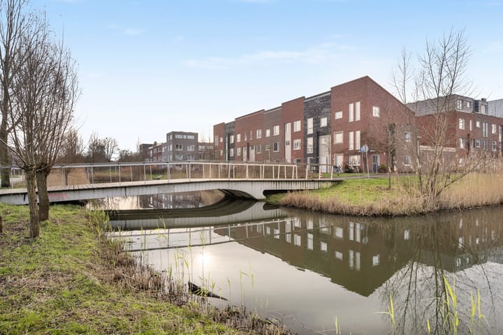 Foto 49 van Schoonebekerstraat 1