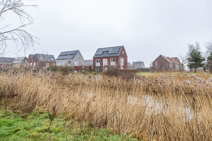 Foto 10 van Meeroeverslaan 197