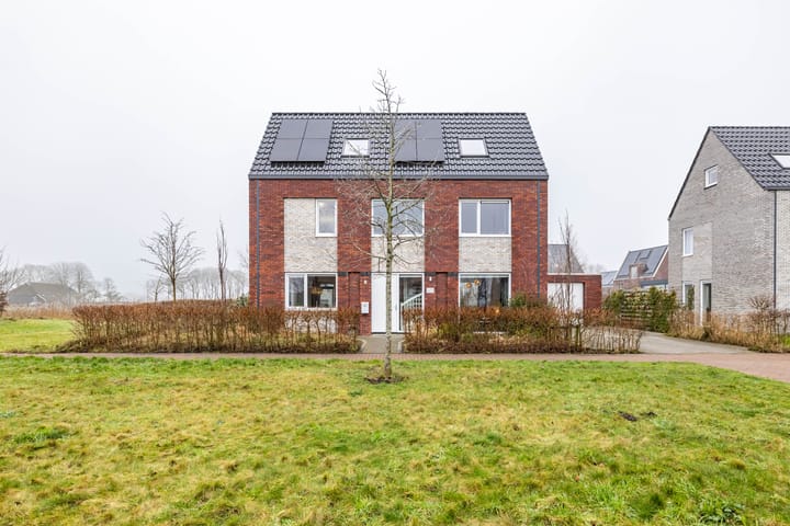 Foto 12 van Meeroeverslaan 197