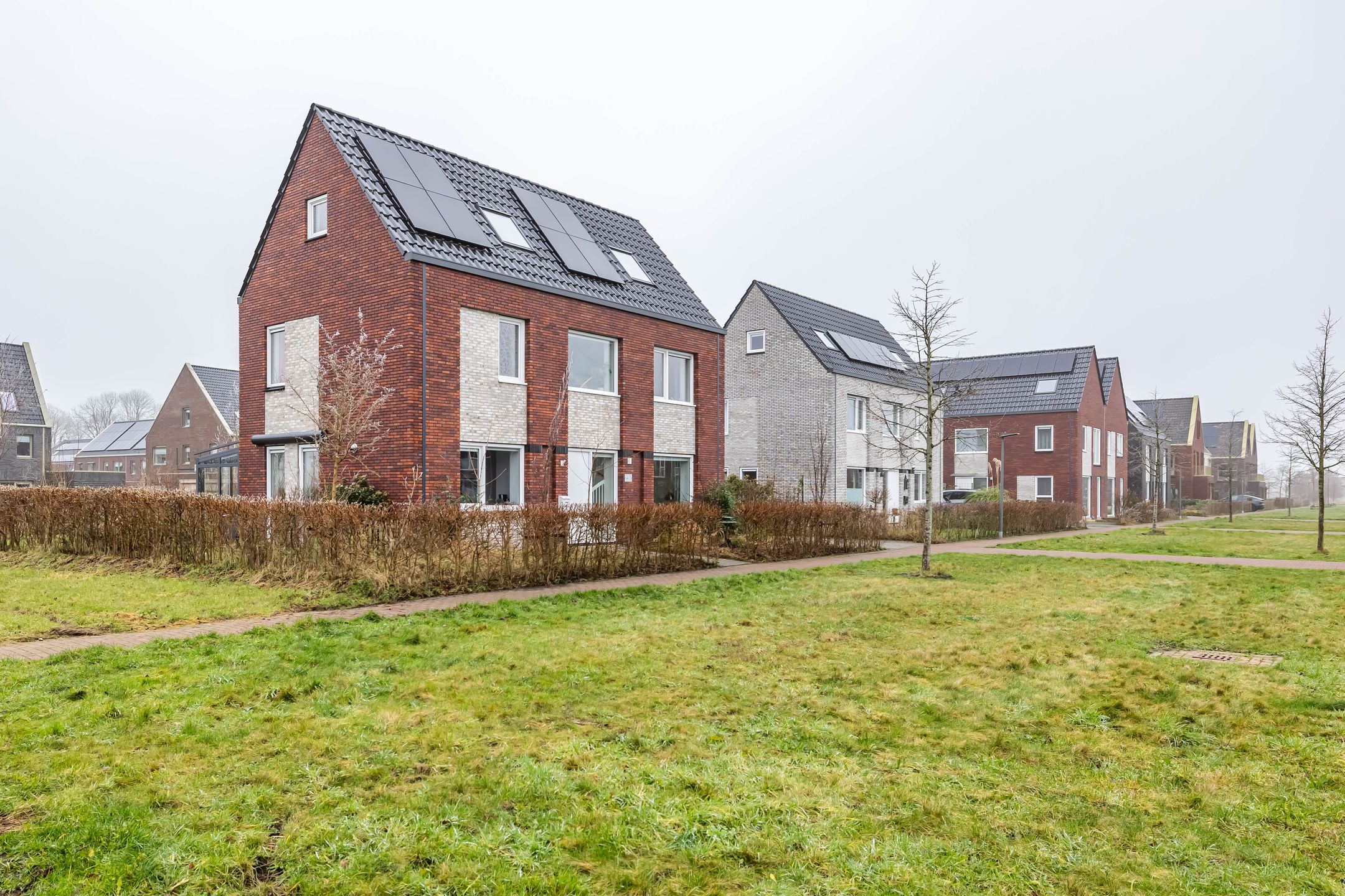 Photo 15 of Meeroeverslaan 197