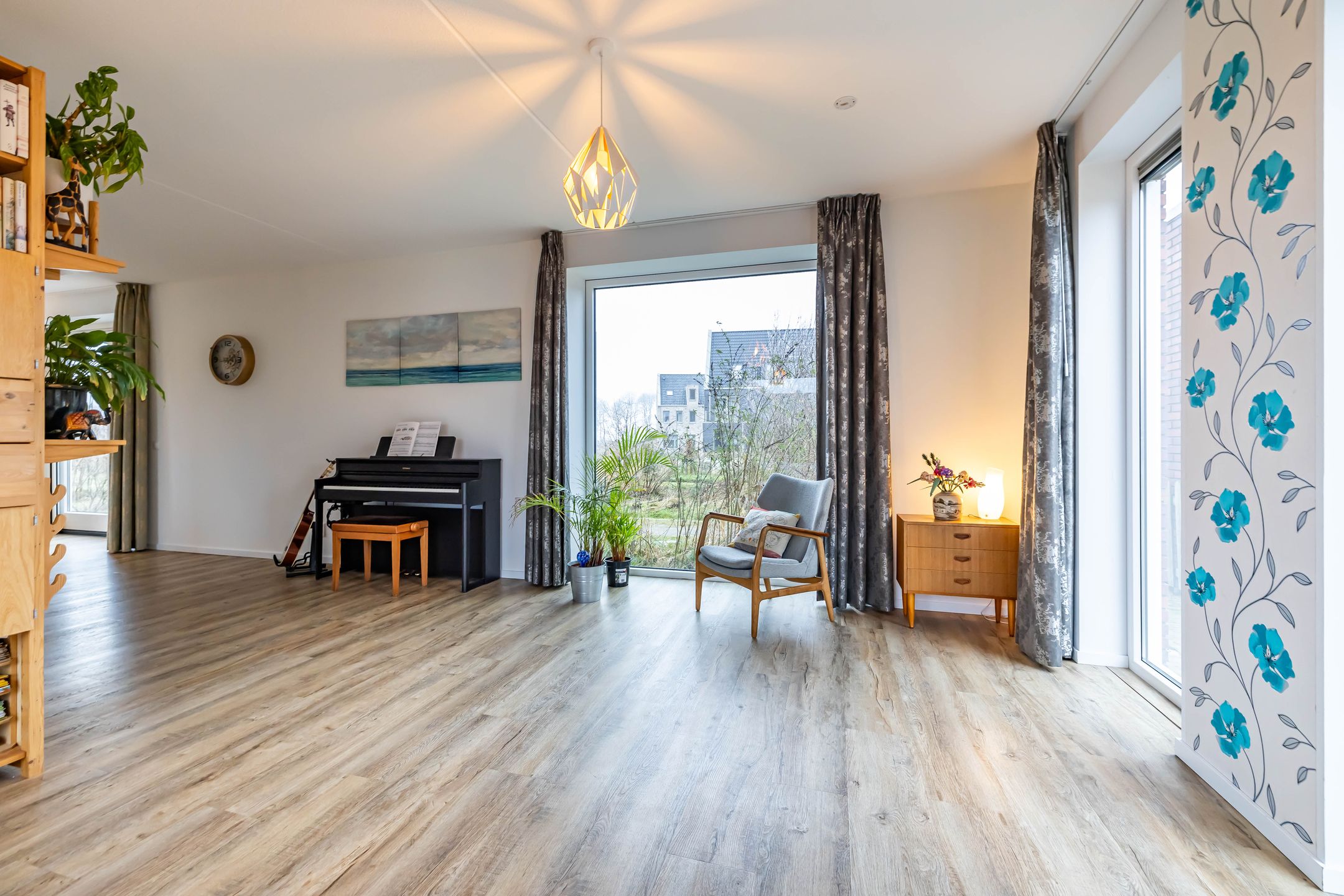 Photo 33 of Meeroeverslaan 197