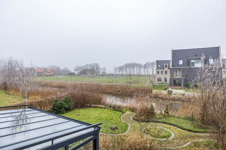 Foto 59 van Meeroeverslaan 197