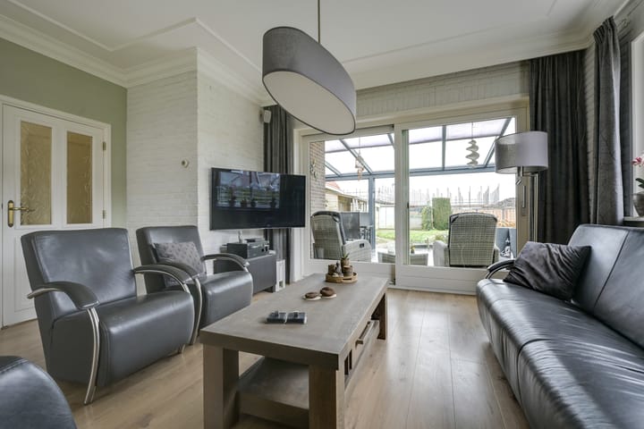 Foto 9 van Overeind 91