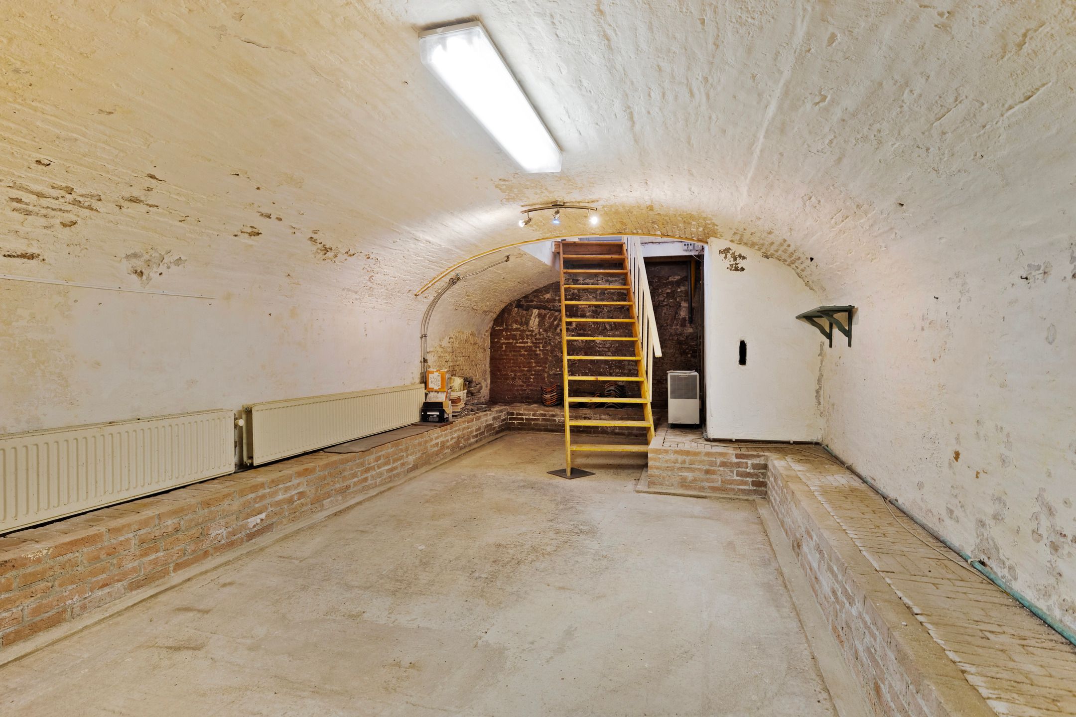 Foto 36 van Nieuwstadskerksteeg 11-A