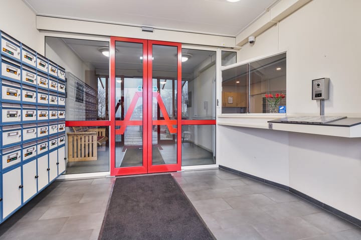 Foto 7 van Stationsplein 132