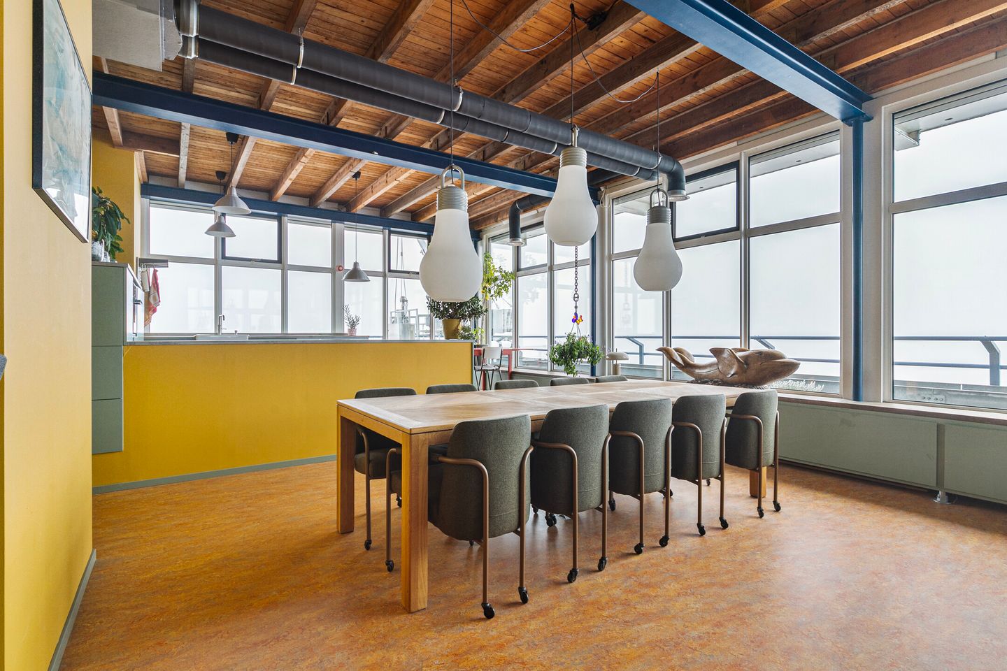 Foto 14 van Stationsplein 132