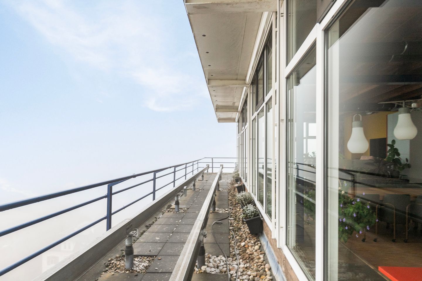 Foto 35 van Stationsplein 132