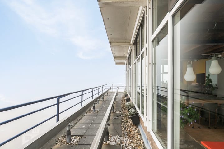 Foto 35 van Stationsplein 132