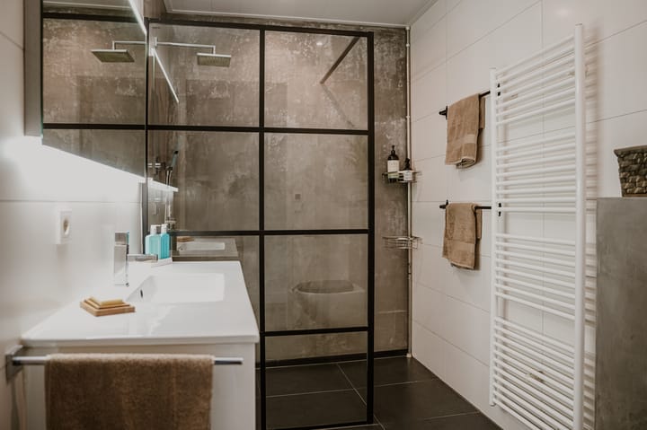 Foto 19 van Hazelegerstraat 26