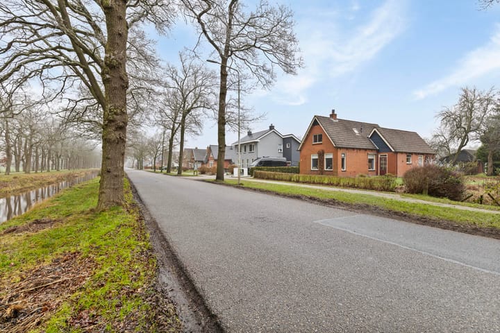 Foto 10 van Tsjerkewâl 30