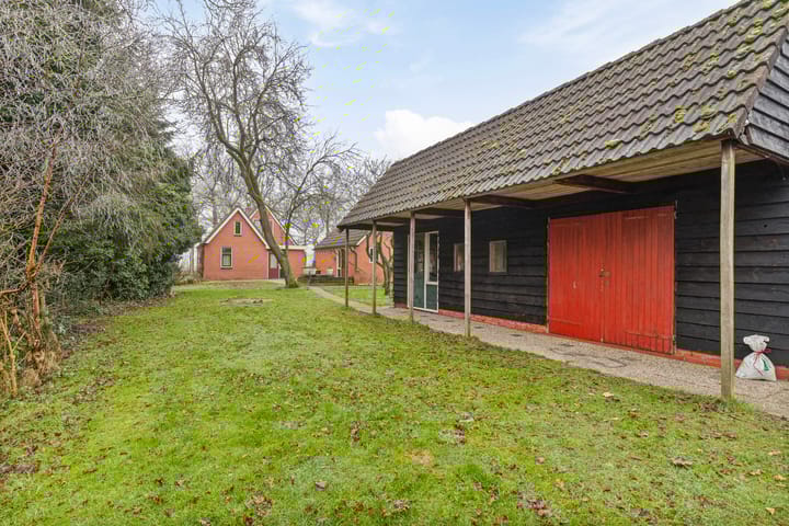 Foto 32 van Tsjerkewâl 30