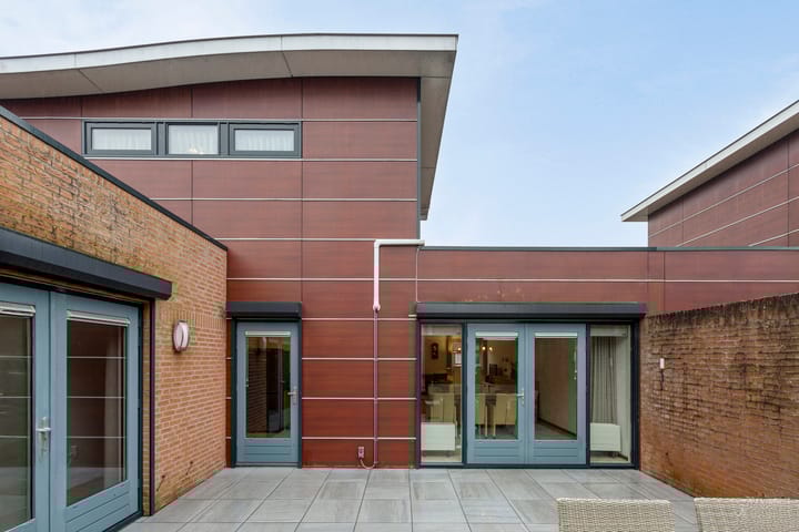 Foto 23 van Schout Lieshoutstraat 23