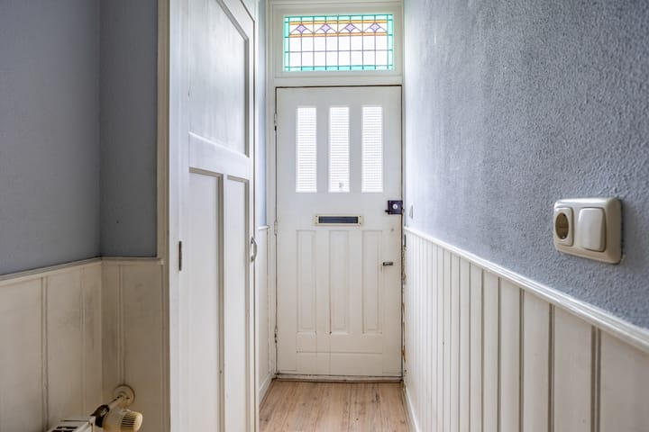 Foto 9 van Van Ghemmenichstraat 5