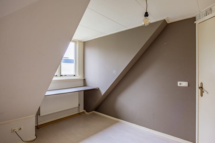 Foto 39 van Van Ghemmenichstraat 5