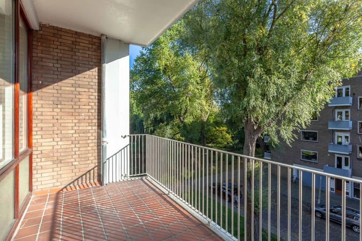 Foto 4 van Beethovenstraat 143-3