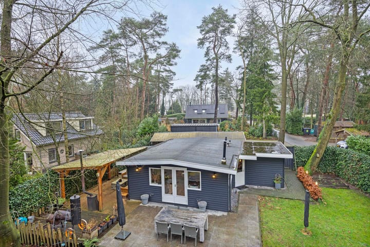 Foto 15 van Parallelweg 26-99